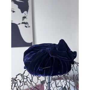 Vintage Best‎ & Co Fifth Ave NY Navy Blue Velvet Cocktail Hat Pleated Bow 1950s